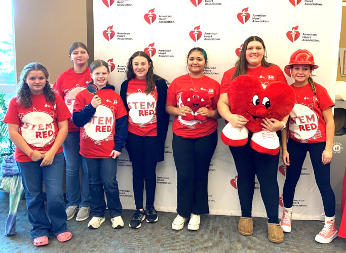 SLJHS students learn about STEM